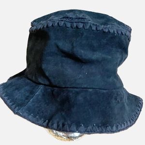 Liz Claiborne Suede Bucket Hat